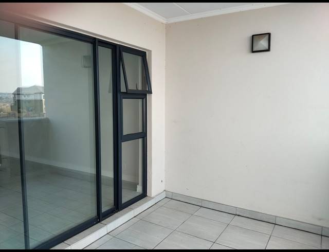 3 BEDROOM APARTMENT TO LET IN WATERFALL